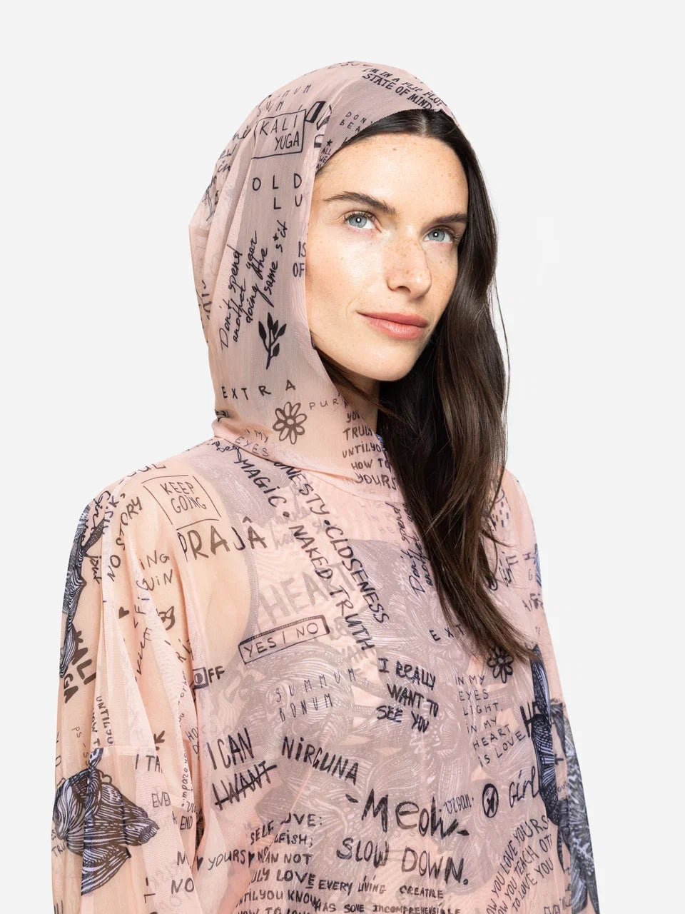 Nude- Body Art Smart T-Shirt Oversize with Hood