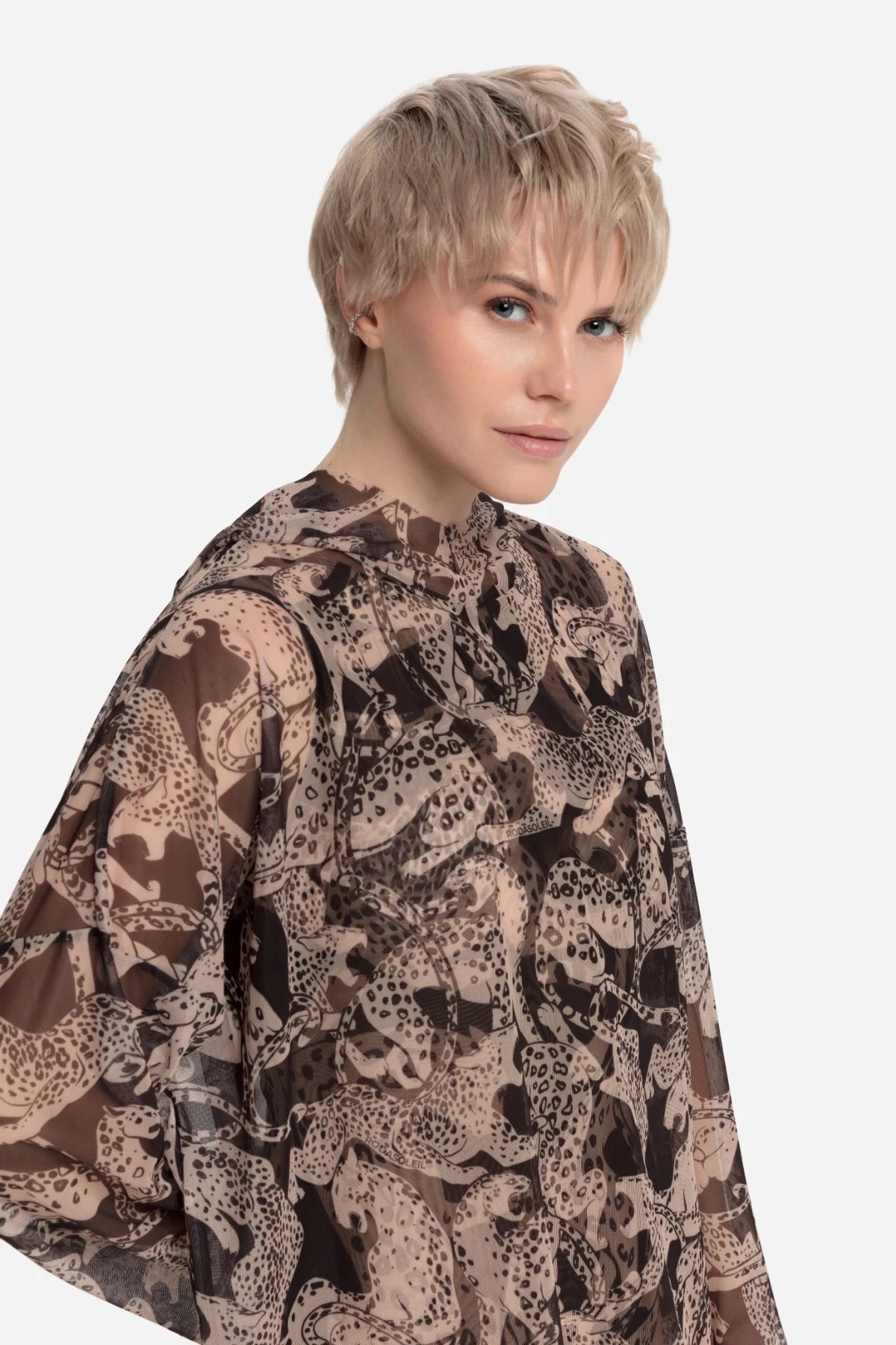 Wild Cat Smart T-Shirt Oversize with Hood